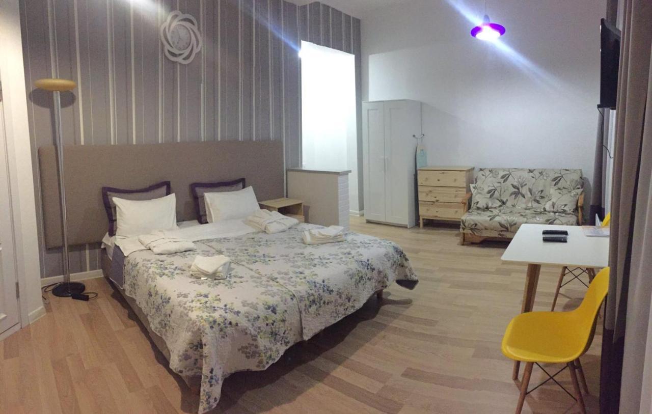 Apartment On Sumskaya No Smoking Kharkiv Bagian luar foto